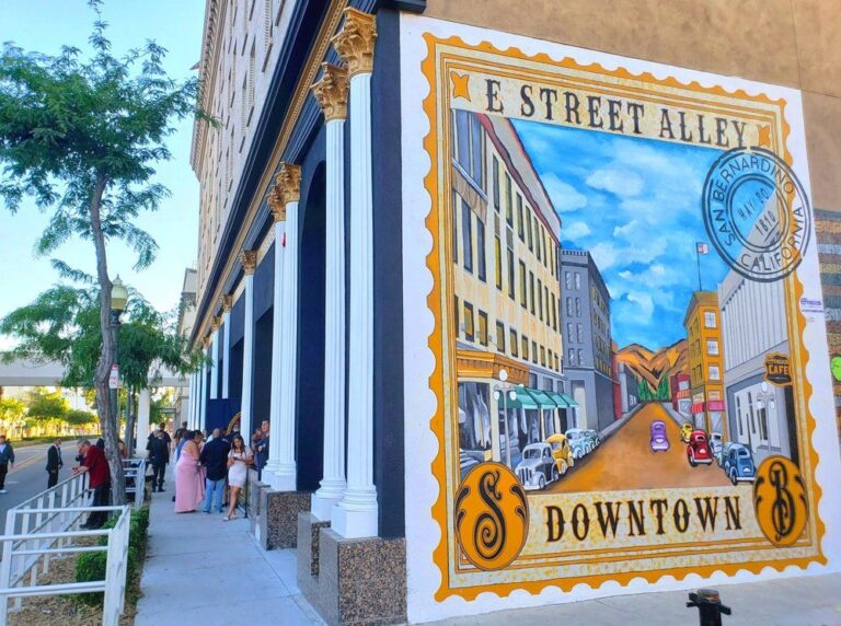 E Street Alley Murals The Enterprise Building 1 768x572